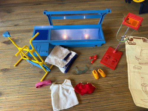 Vintage sindy sunbed - vintage, solarium